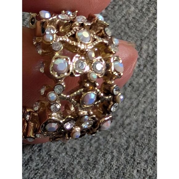 St. John Vintage Elegant Gold Tone Clip-On Rhinestone Earrings Rhinestones - Picture 2 of 9